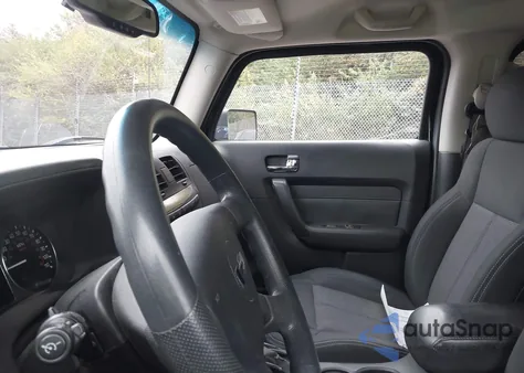 2006 Hummer H3 Suv из США, поврежденный, VIN 5GTDN136468299634